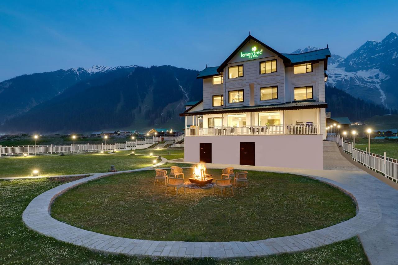 Lemon Tree Hotel, Sonāmarg Eksteriør bilde