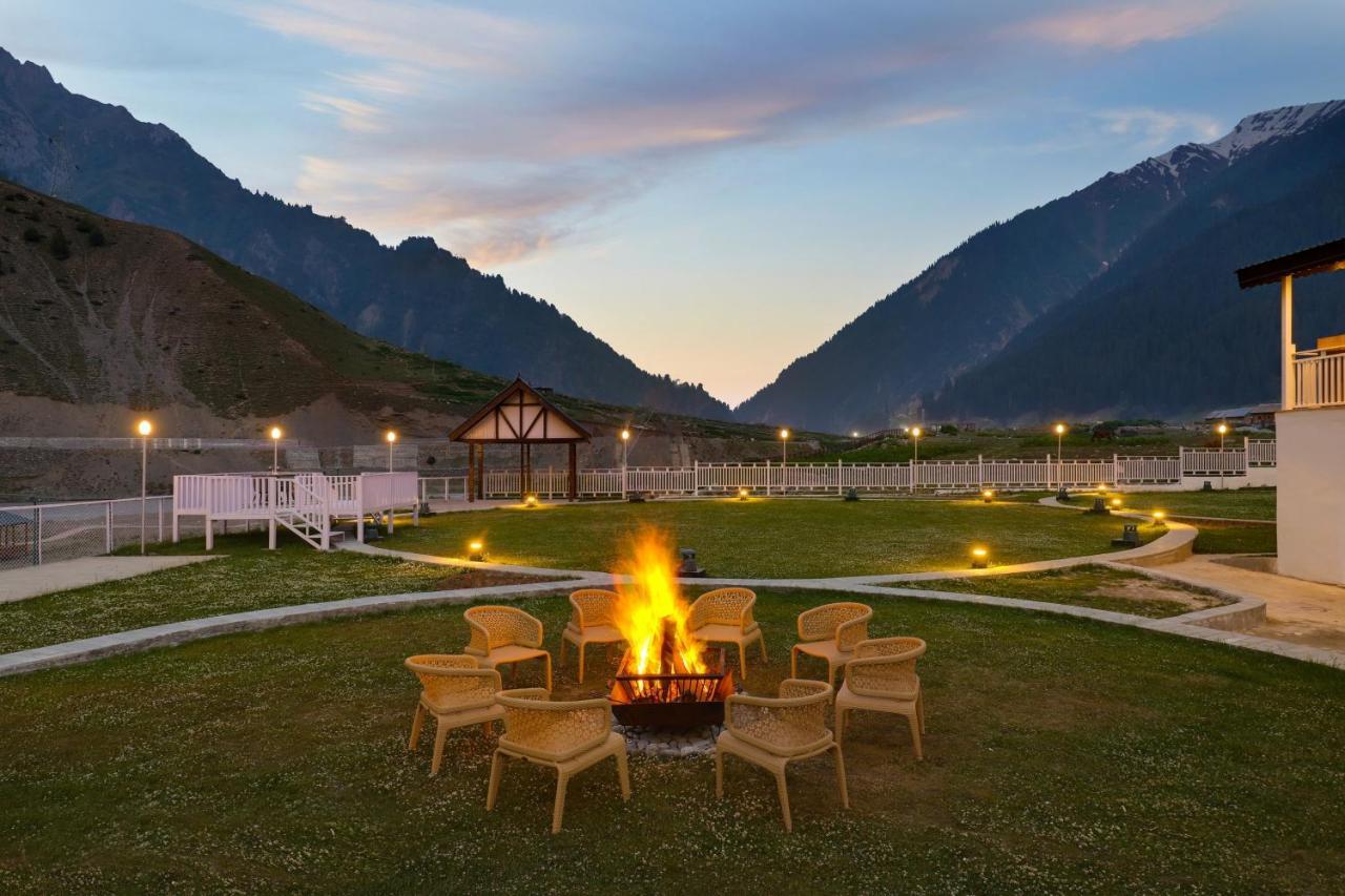 Lemon Tree Hotel, Sonāmarg Eksteriør bilde